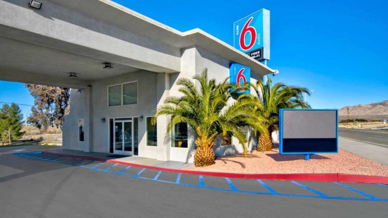 Motel 6 Victorville Eksteriør bilde
