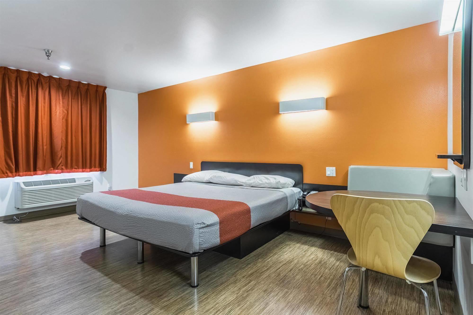 Motel 6 Victorville Eksteriør bilde